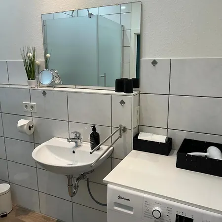 Apartment Relax Fuer 2 Personen - Parkplatz - Voll Ausgestattet & Gemuetlich